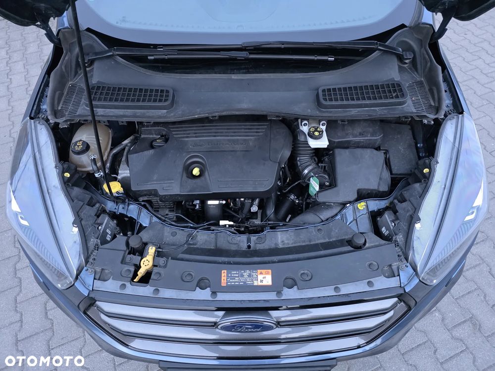 Ford Kuga 2.0 TDCi 4x4 ST-Line - 37