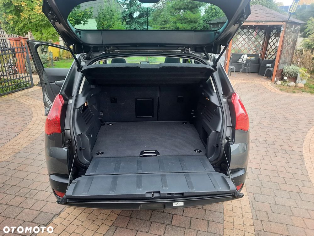 Peugeot 3008 - 11