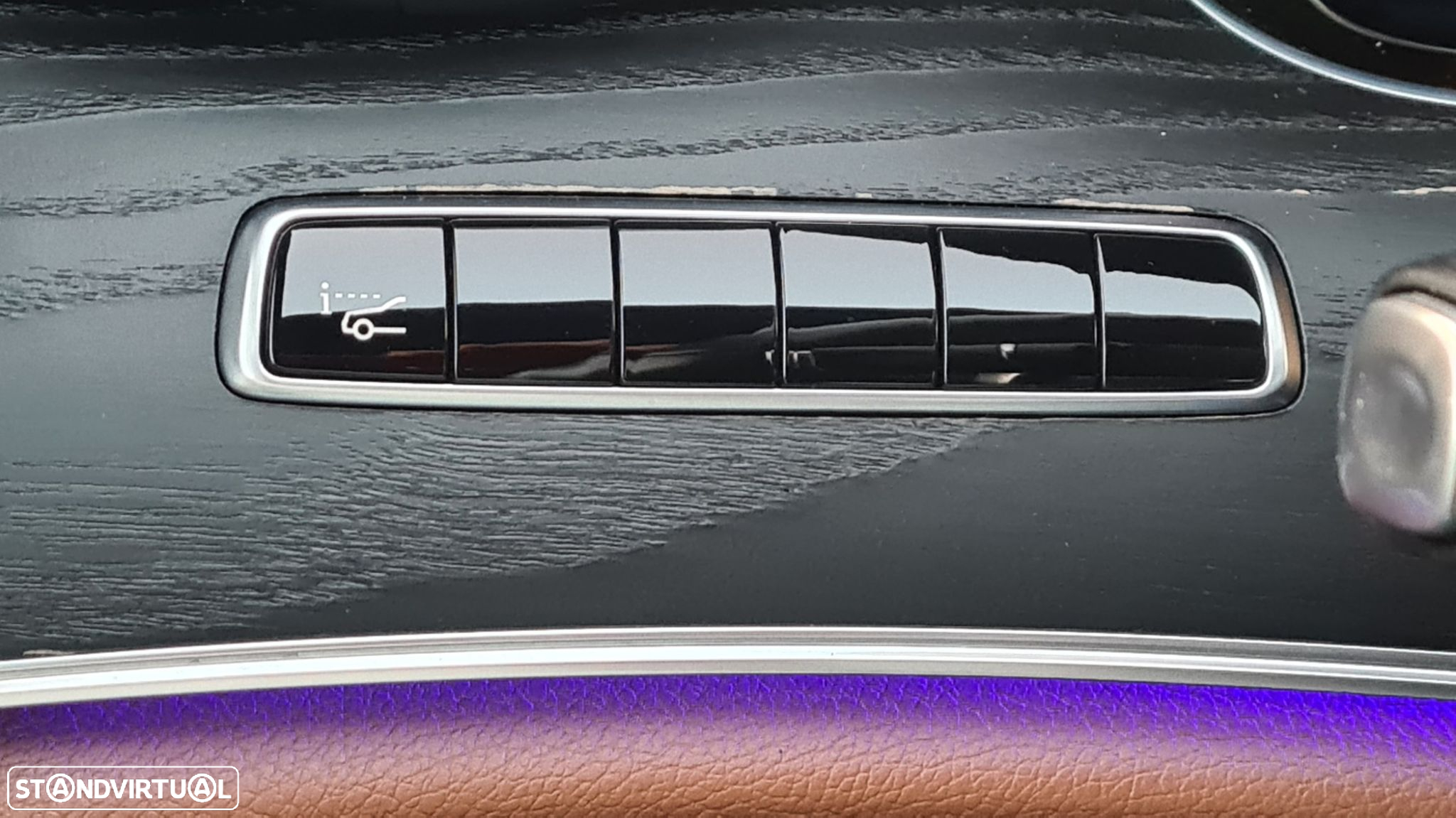 Mercedes-Benz E 220 - 12