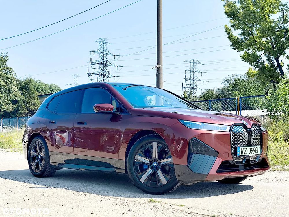 BMW iX xDrive40 76.6kWh Essence - 6