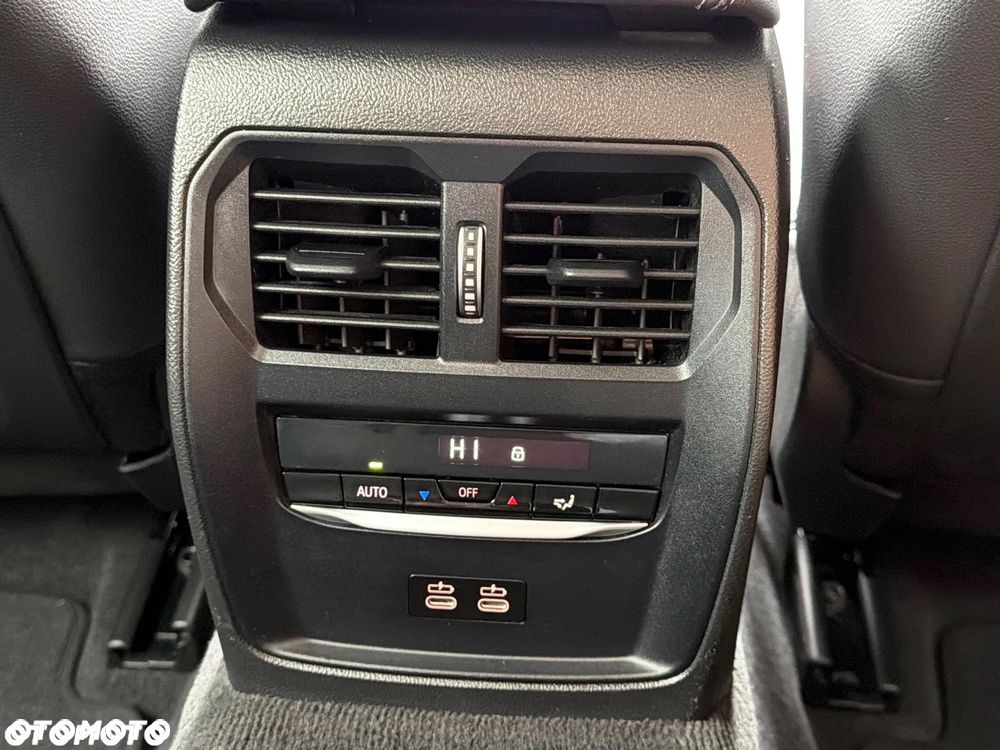 BMW Seria 3 320e Sport Line - 18
