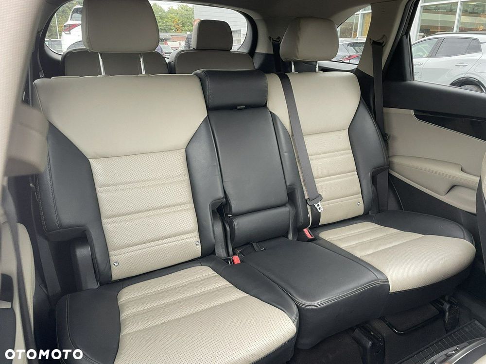 Kia Sorento 2.0 CRDI L - 13