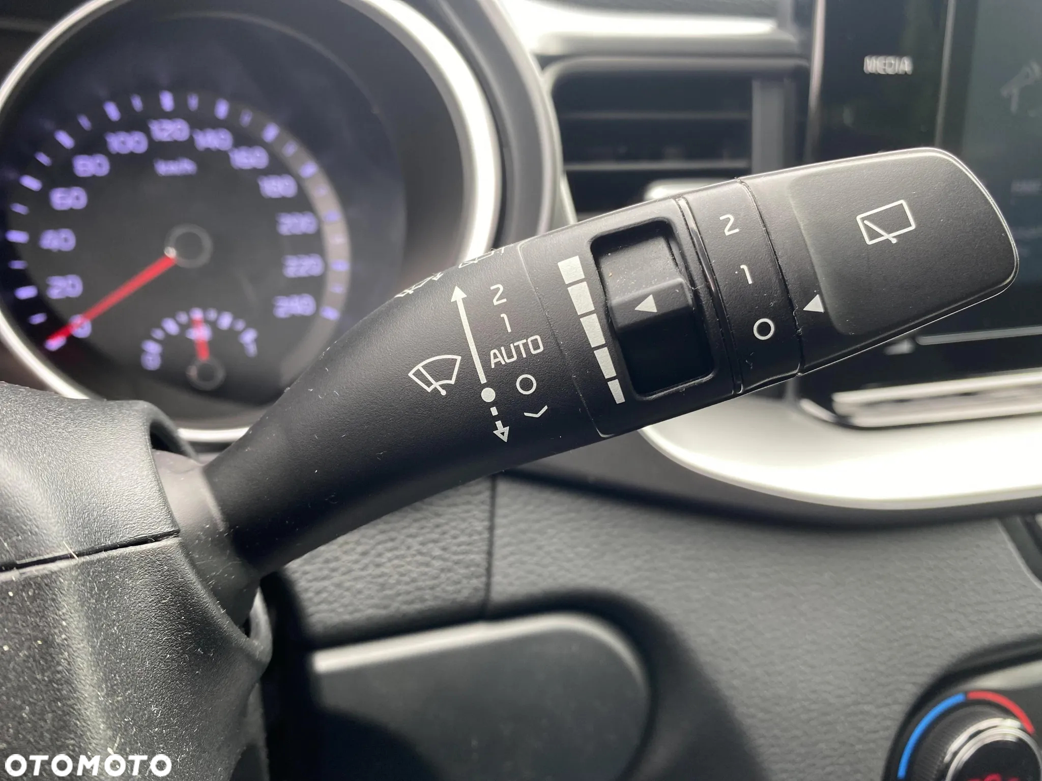 Kia Ceed 1.5 T-GDI M - 24