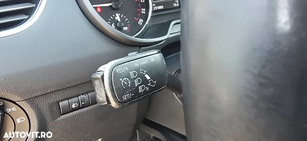 Skoda Octavia 1.6 TDI Ambiente DSG - 19