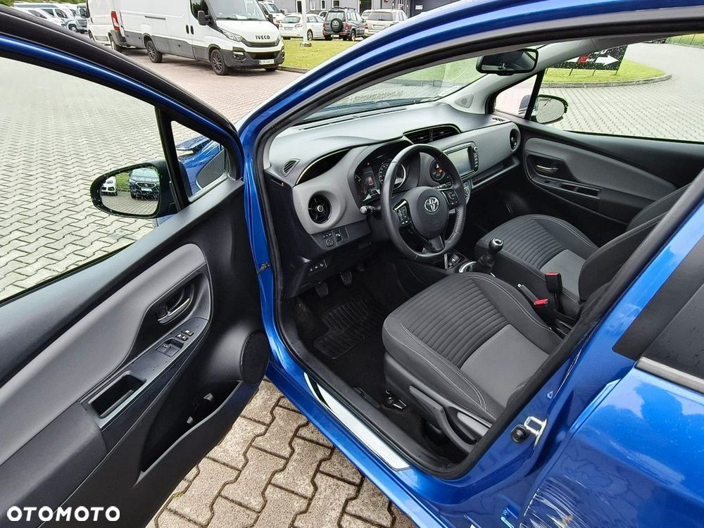 Toyota Yaris - 18