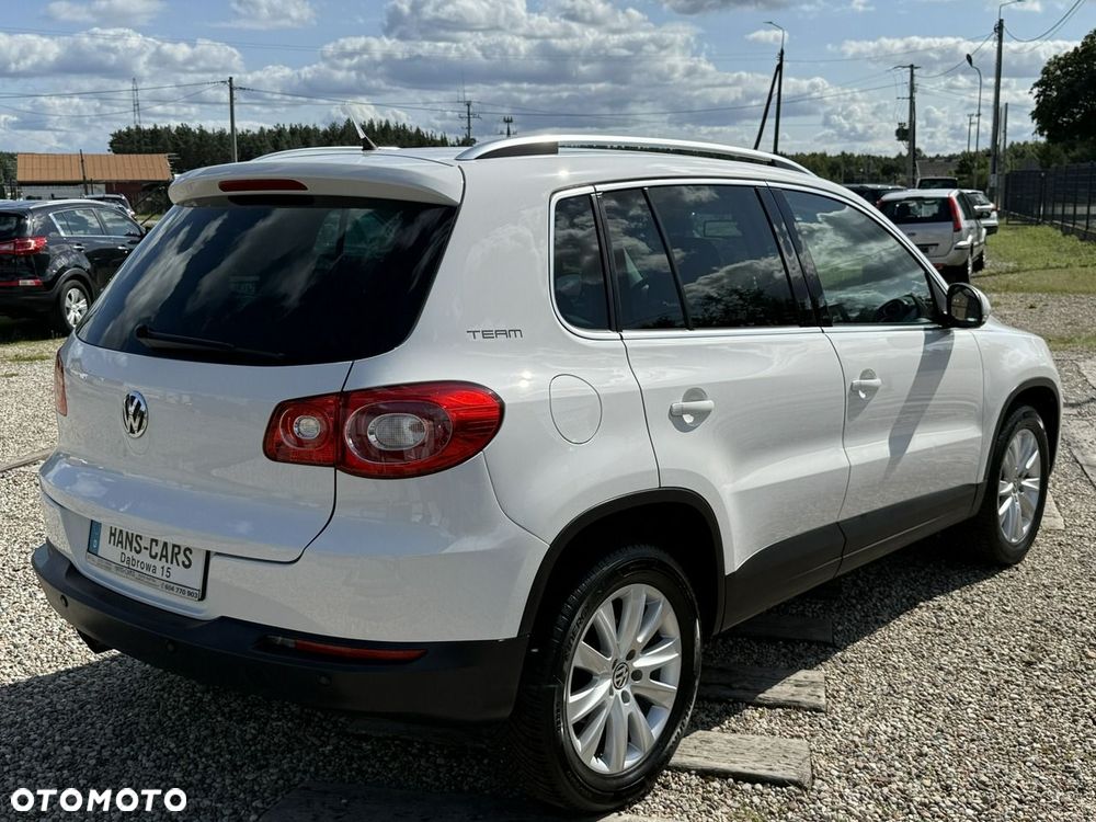 Volkswagen Tiguan - 14