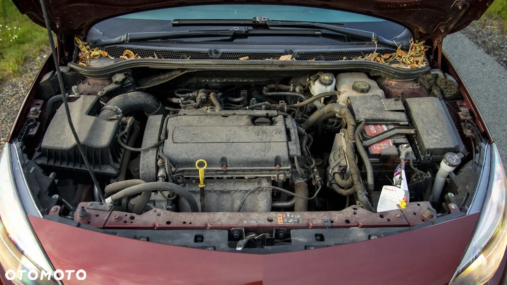 Opel Astra 1.6 Business EU6 - 20