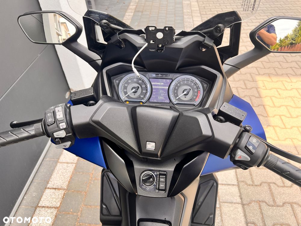 Honda NSS - 5