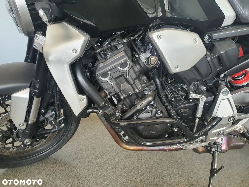Honda CB - 9