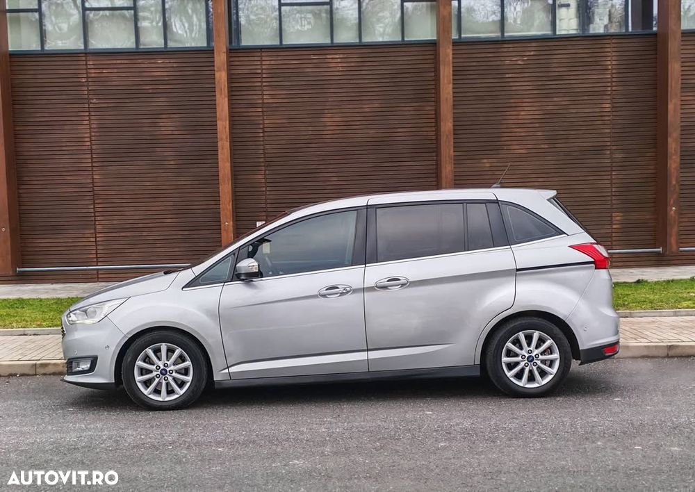 Ford C-Max 1.5 TDCi Powershift Titanium - 9