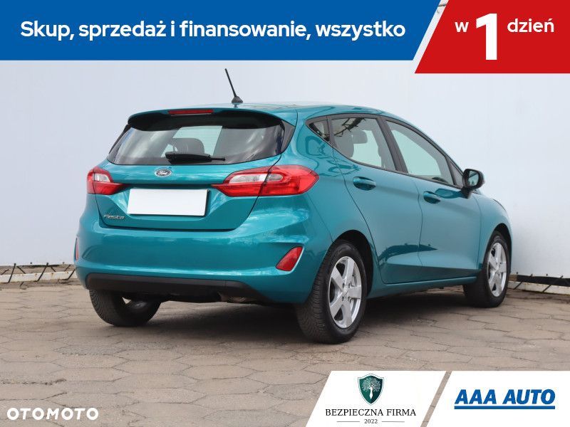 Ford Fiesta - 7