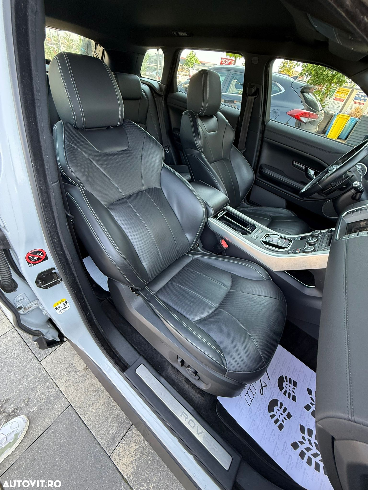 Land Rover Range Rover Evoque - 18
