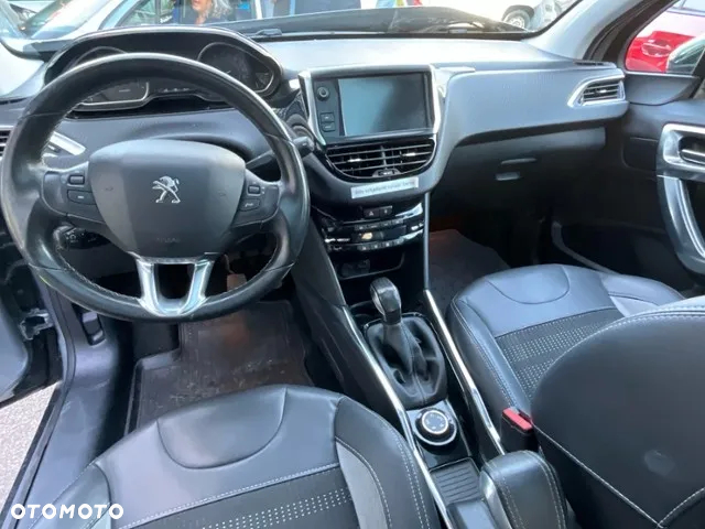 Peugeot 2008 1.6 VTi Allure - 5