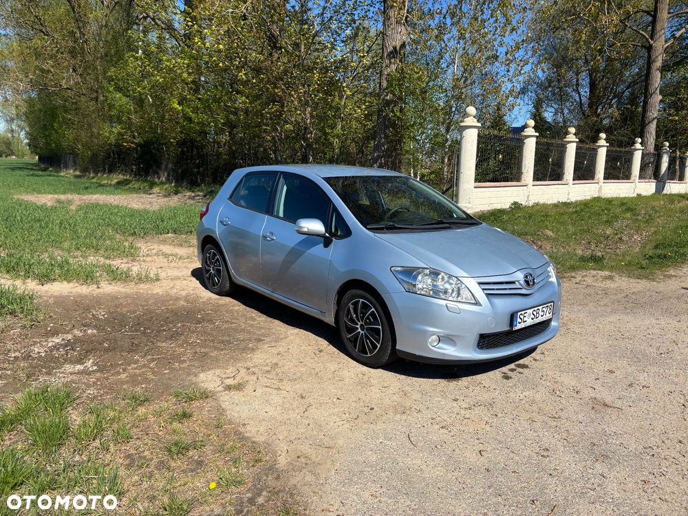 Toyota Auris 1.33 VVT-i Life+ - 4