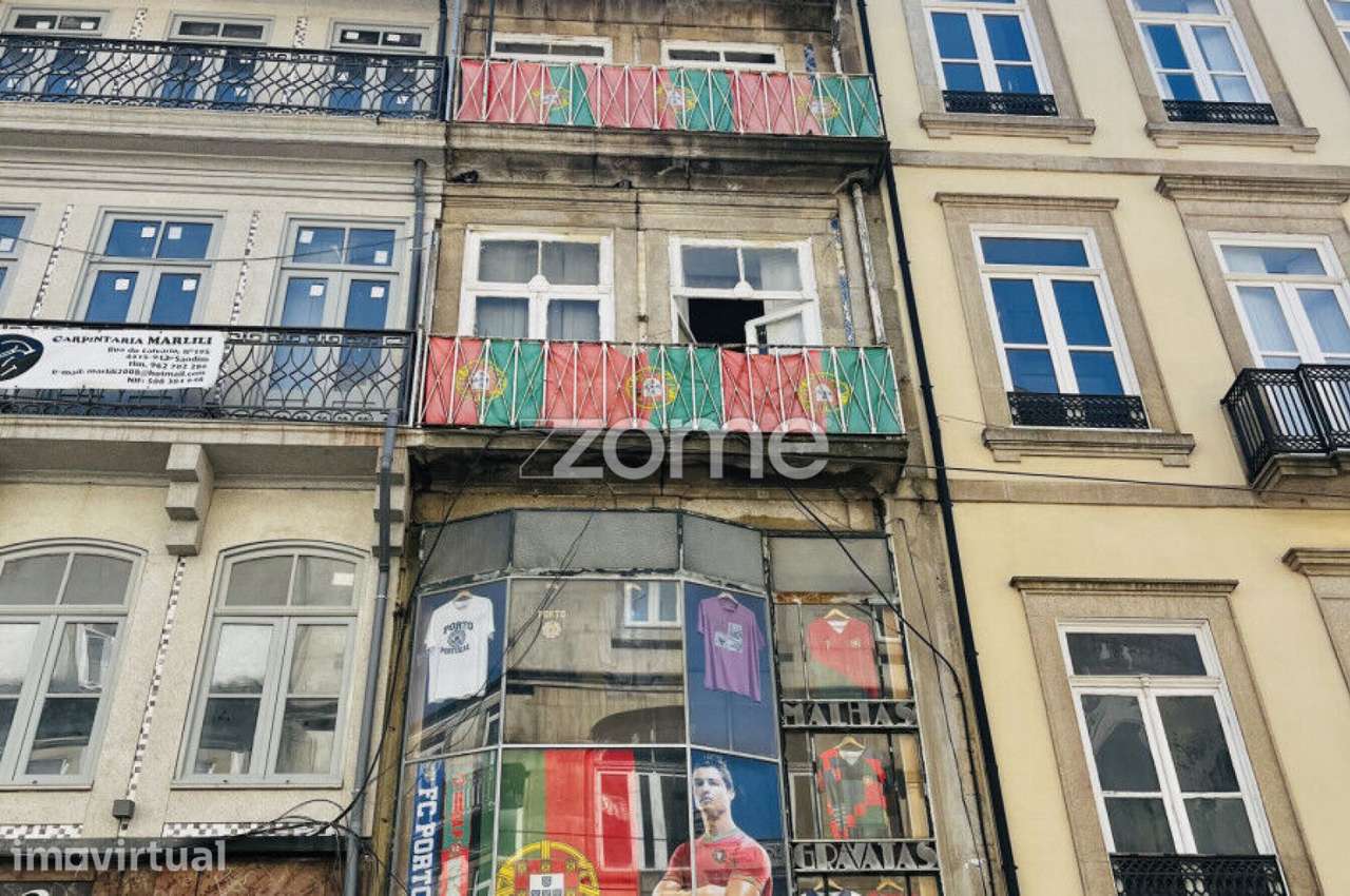 Estabelecimento Comercial para Venda – Centro do Porto - Grande imagem: 2/13