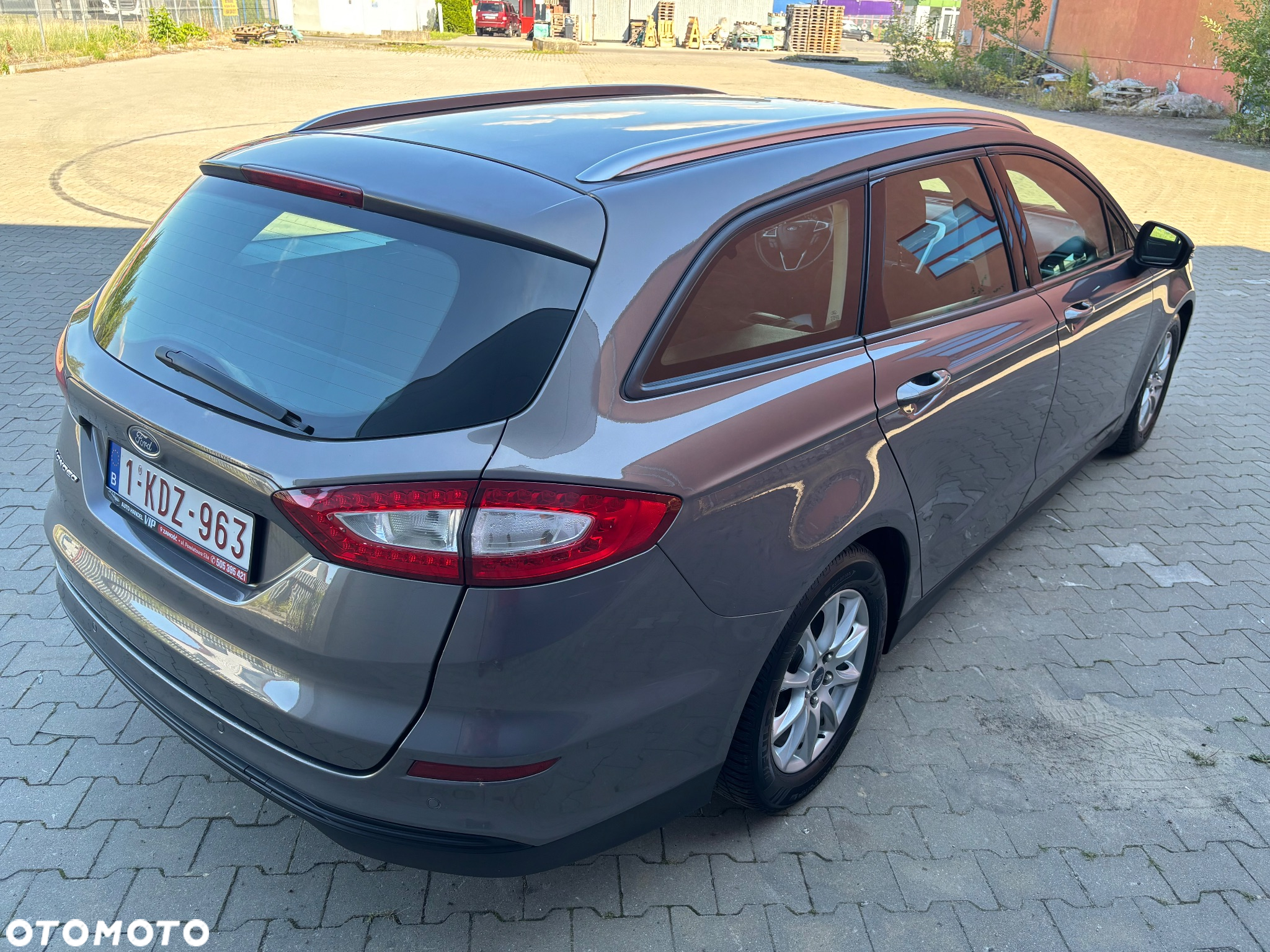 Ford Mondeo 1.6 TDCi Ambiente Plus - 10