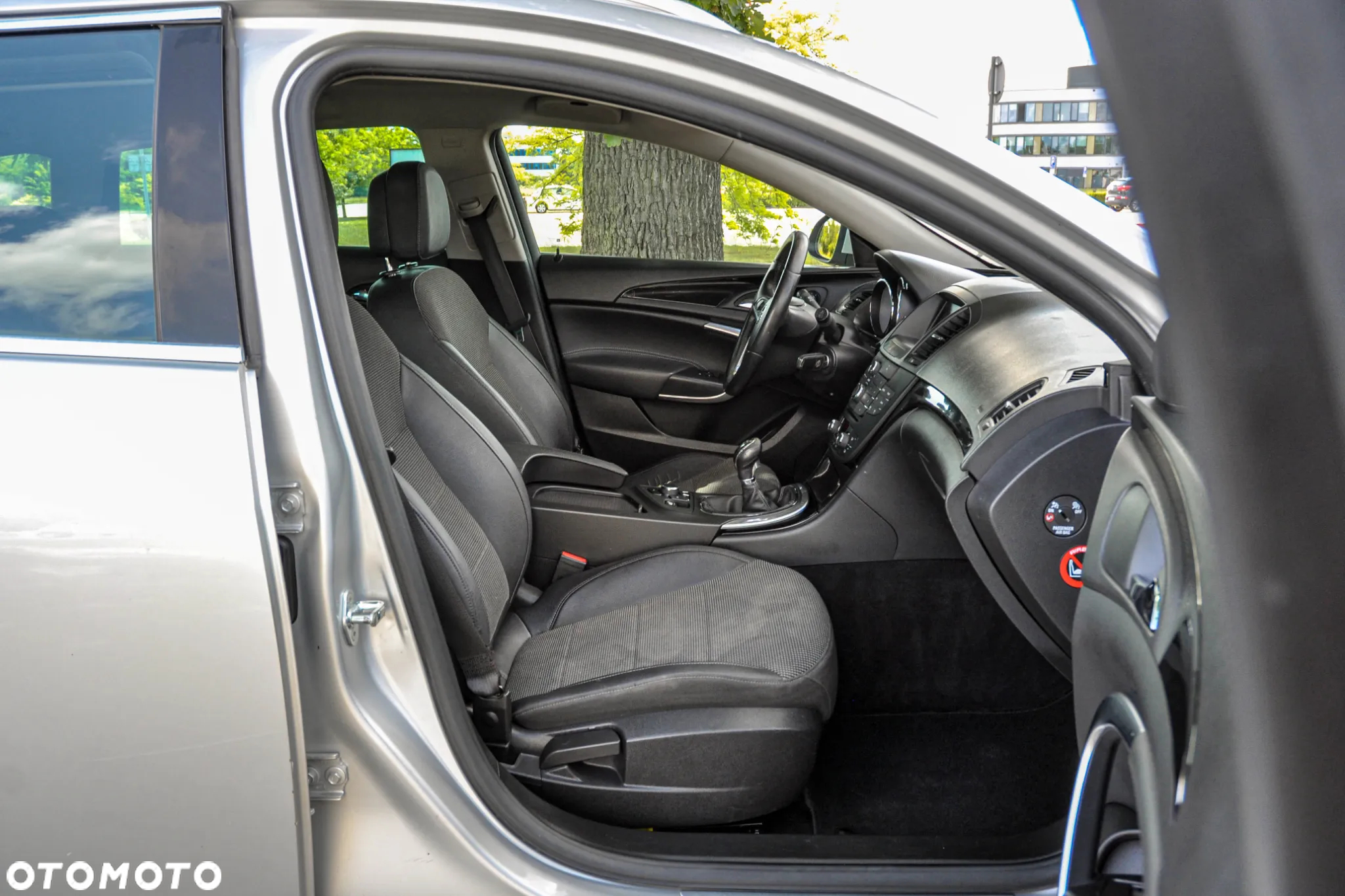 Opel Insignia - 11