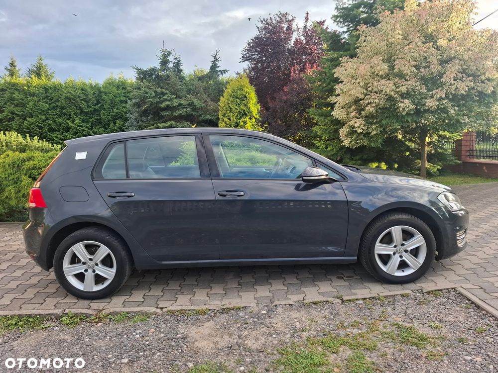 Volkswagen Golf - 11