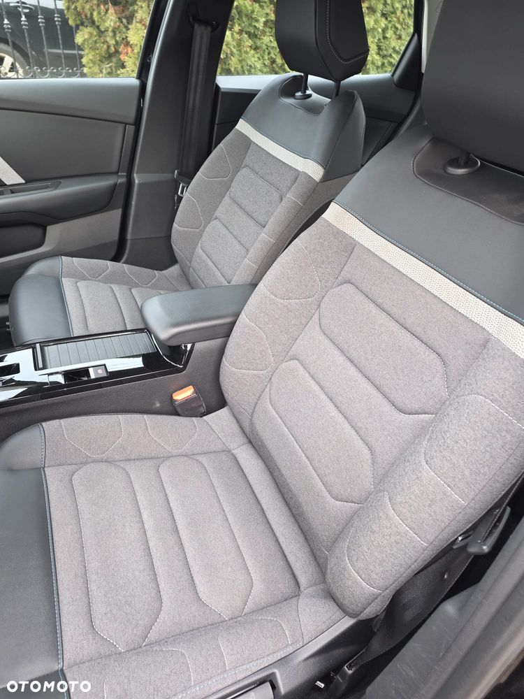 Citroën C4 PureTech 130 Stop&Start EAT8 FEEL PACK - 8