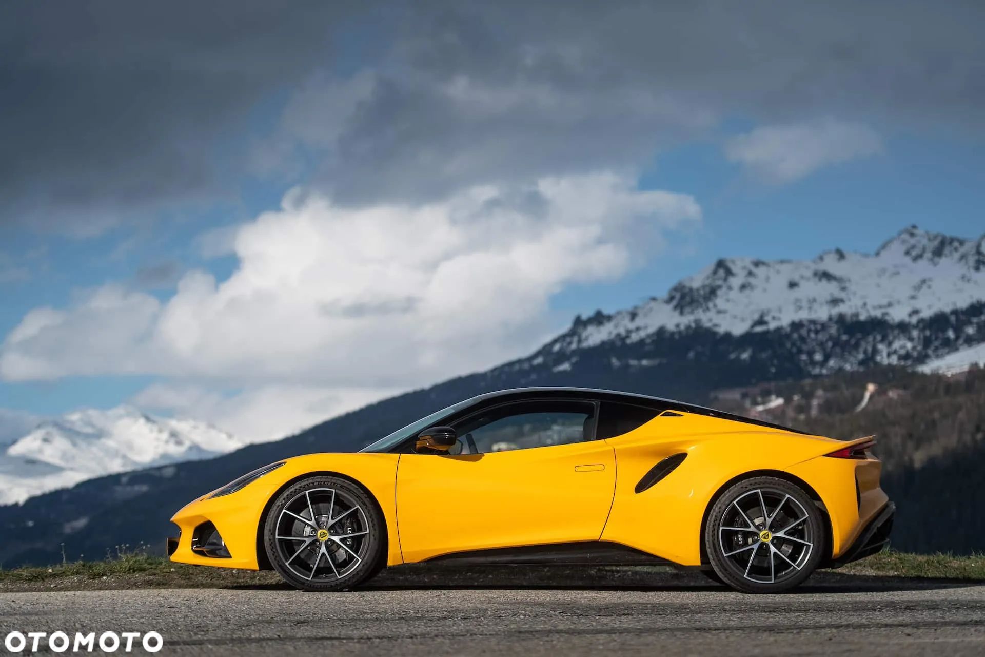Lotus Emira First Edition - 1