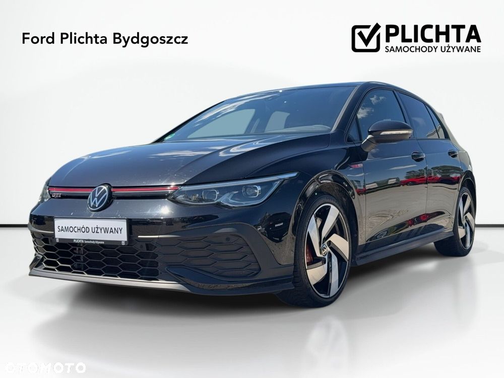 Volkswagen Golf - 2