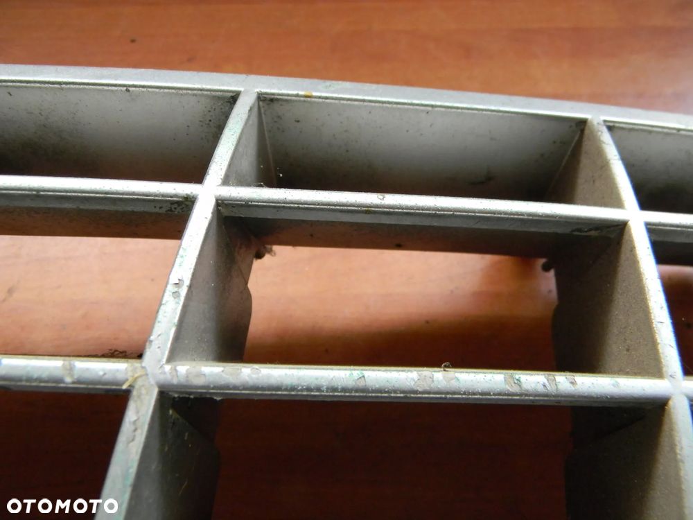 atrapa OPEL SENATOR B - 6