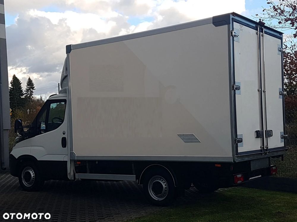 Iveco DAILY 6EP CHŁODNIA MROŹNIA IZOTERMA AGREGAT THERMO KING V-200 MAX GRZANIE 3,41x2,09x2,10 - 3