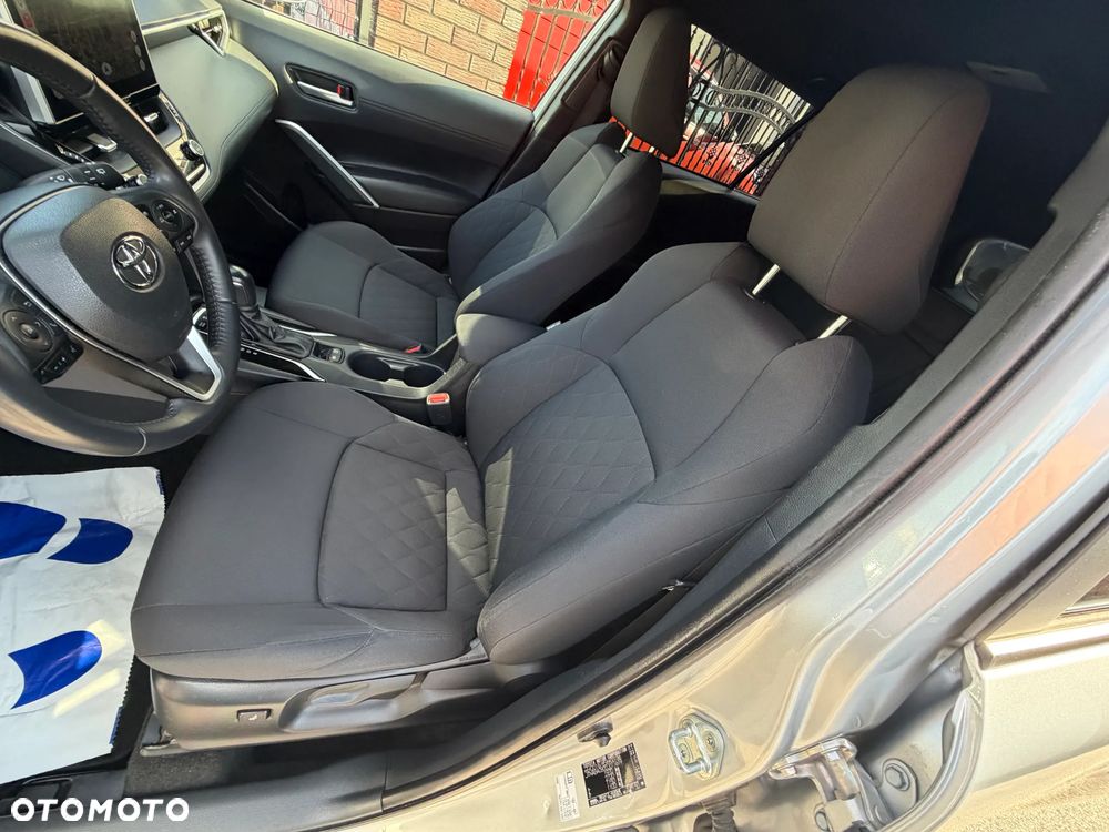 Toyota Corolla Cross 2.0 Hybrid Comfort - 11