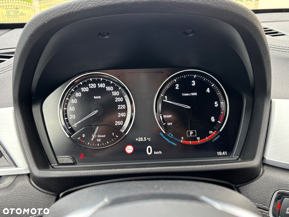 BMW X1 sDrive18d xLine sport - 29