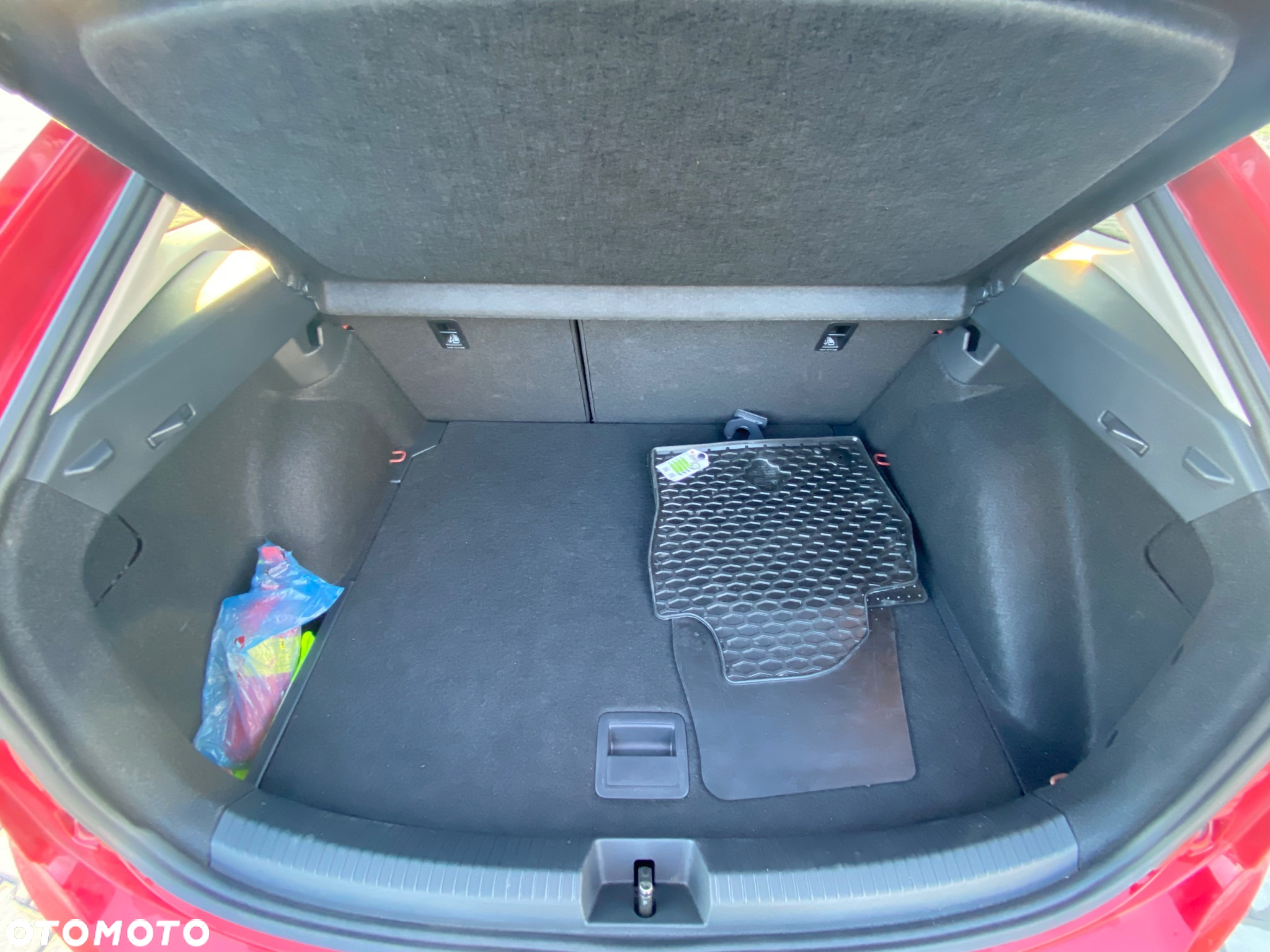 Volkswagen Taigo 1.5 TSI ACT Style DSG - 16