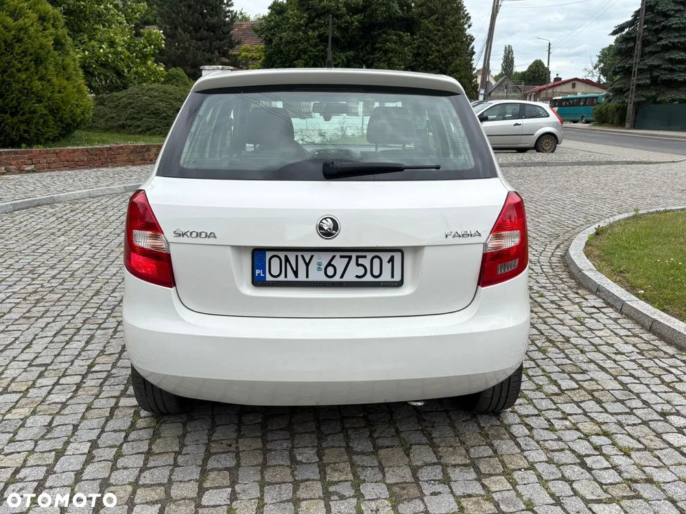 Skoda Fabia 1.2 HTP Ambition - 6