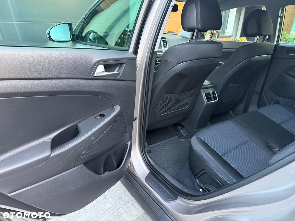 Hyundai Tucson 1.6 GDi Comfort 2WD - 17