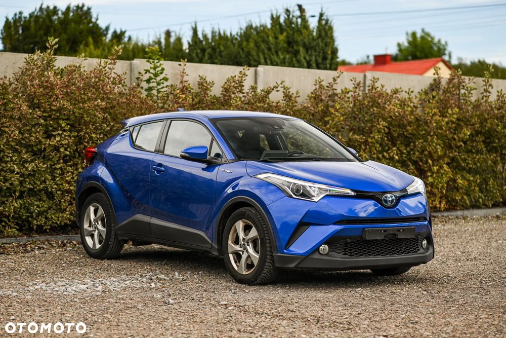 Toyota C-HR Business-Edition - 9
