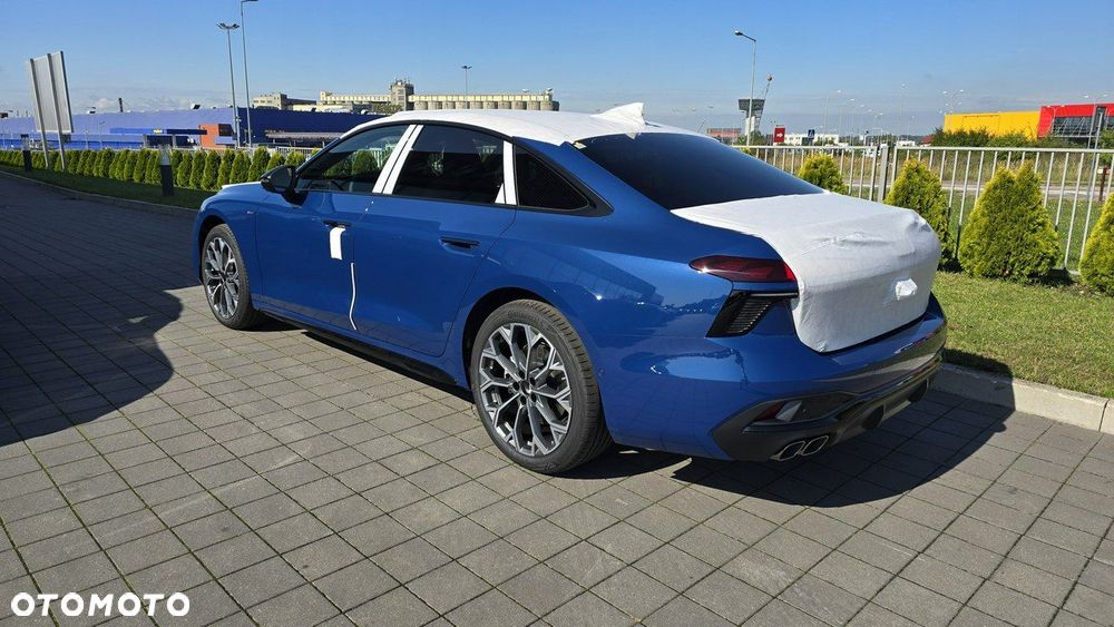 Audi A6 - 6