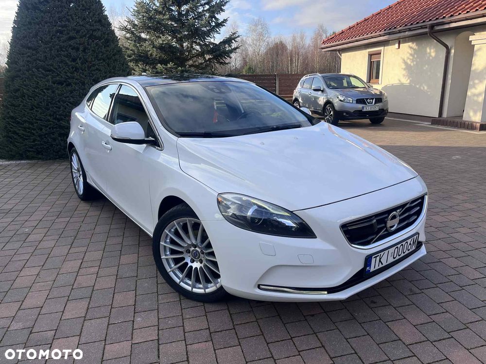 Volvo V40 D2 Momentum - 33