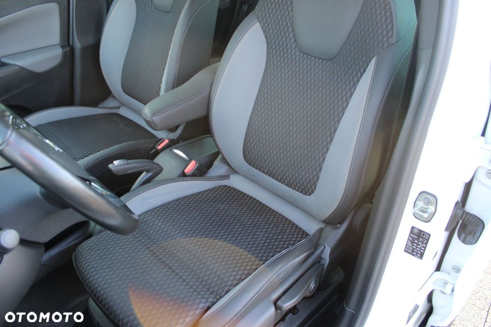 Opel Crossland X - 19