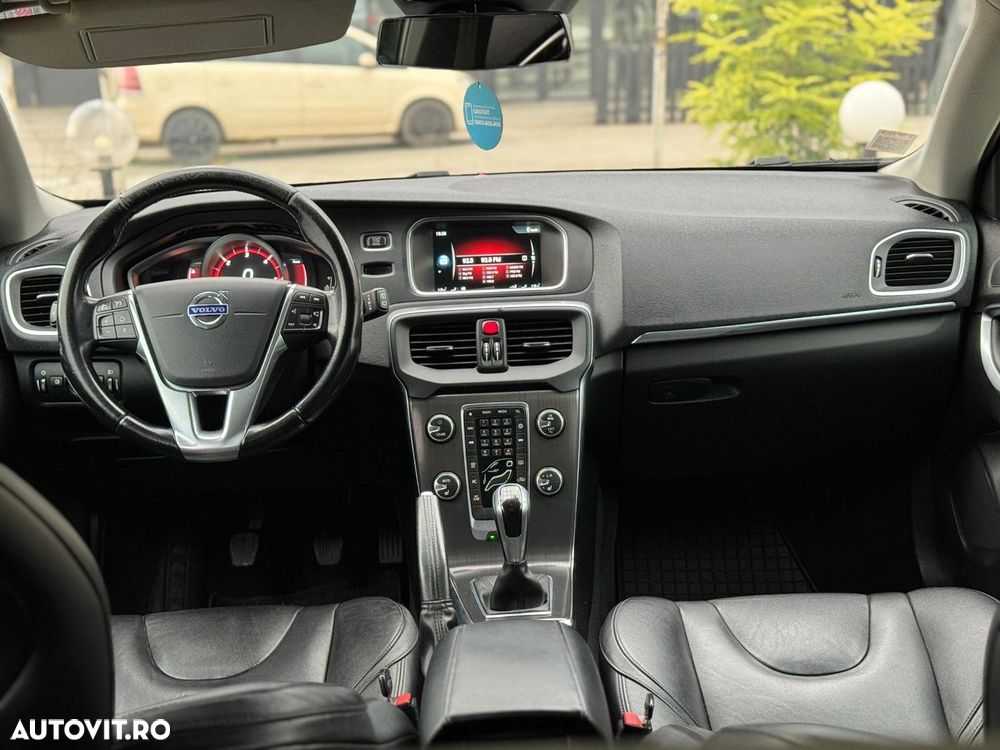 Volvo V40 D4 RDesign - 6