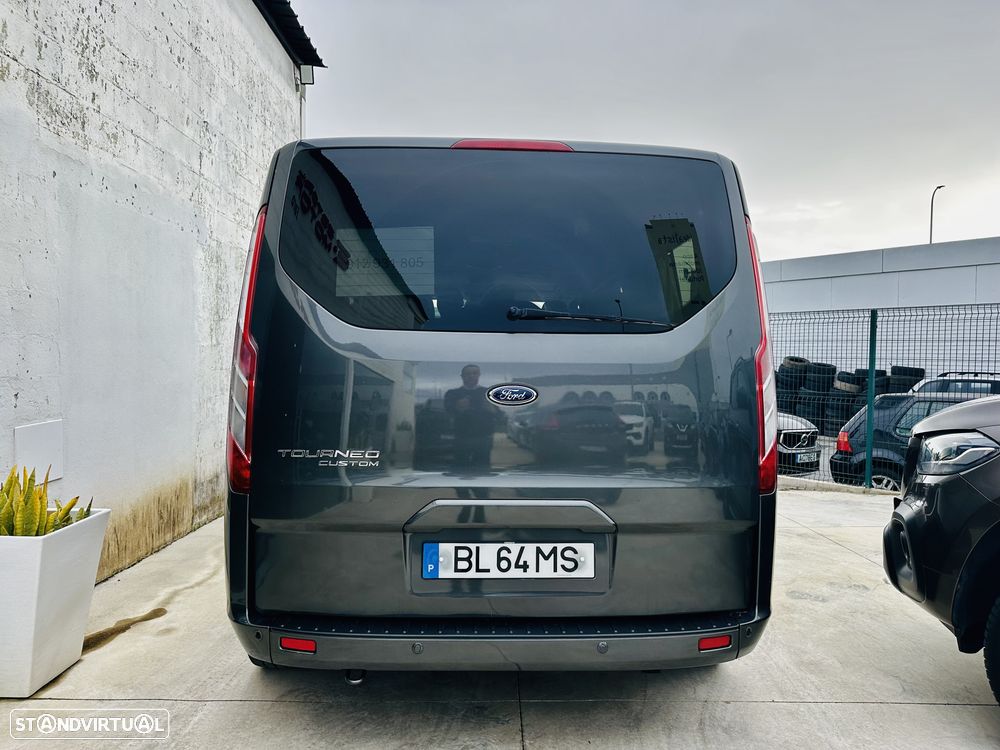 Ford e-Tourneo Custom - 6