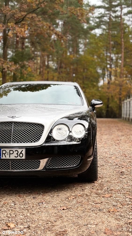 Bentley Flying Spur - 8