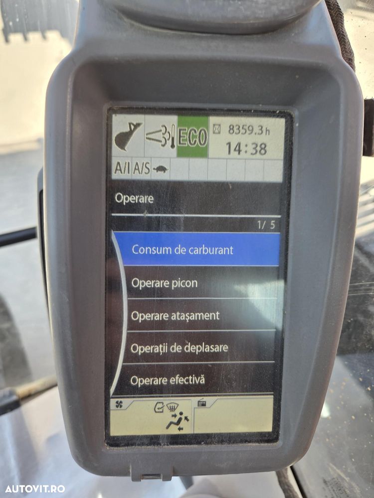 Hitachi ZX210, 23t, cupa NOUA 1,3mc, CUPLA RAPIDA, camere spate si laterale, inst picon, CONSUM MEDIU 9,6l/h, senile 80% ok doar 988h deplasare, 3 pompe hidr HITACHI, antifurt, motor ISUZU, ad sapare 7m, ridica 14t, STARE BUNA,leasing 4ani-83.900 EUR+Tva - 10