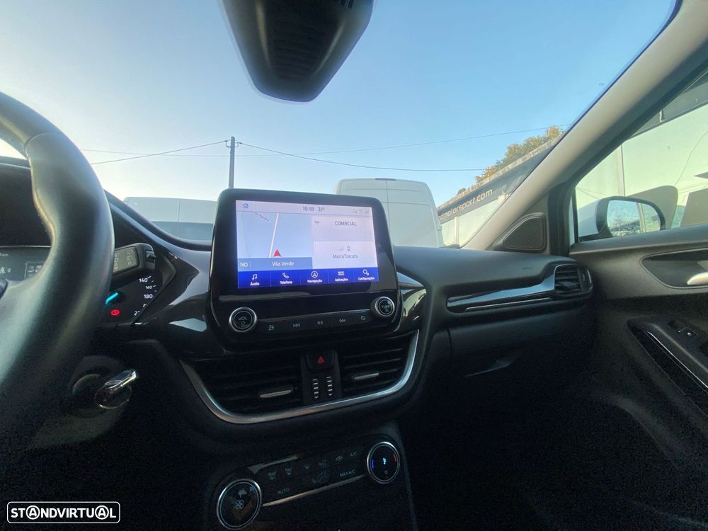 Ford Puma 1.0 EcoBoost Hybrid TITANIUM - 22
