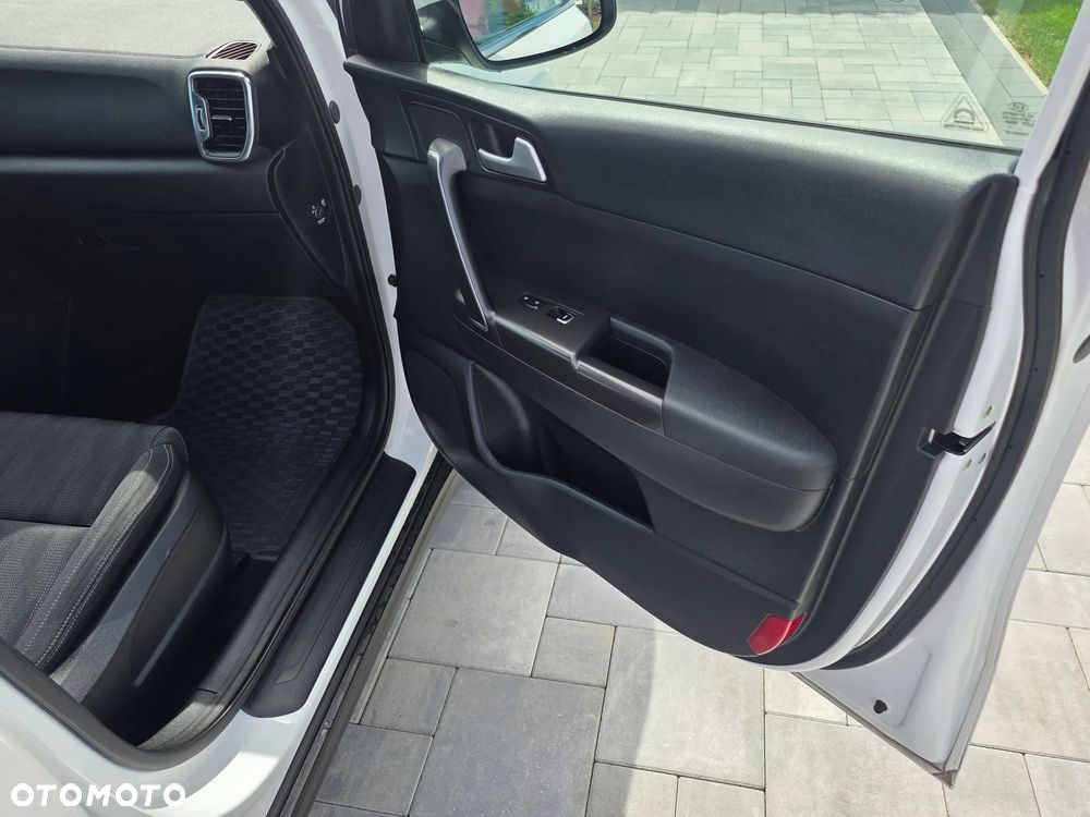 Kia Sportage 1.6 GDI 2WD Attract - 20