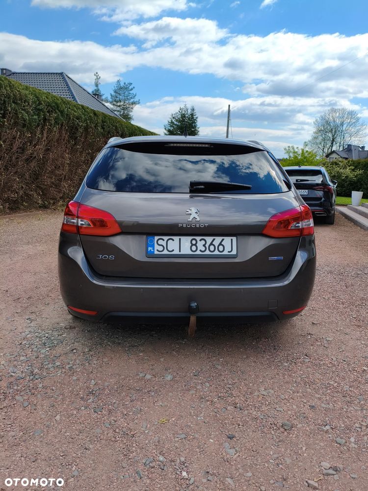 Peugeot 308 - 5