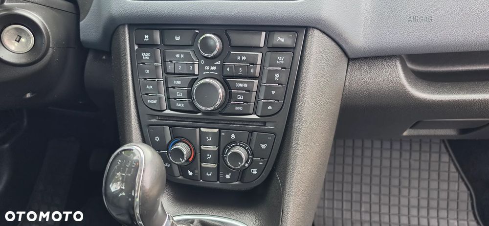 Opel Meriva - 21
