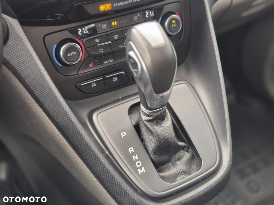 Ford Tourneo Connect - 27