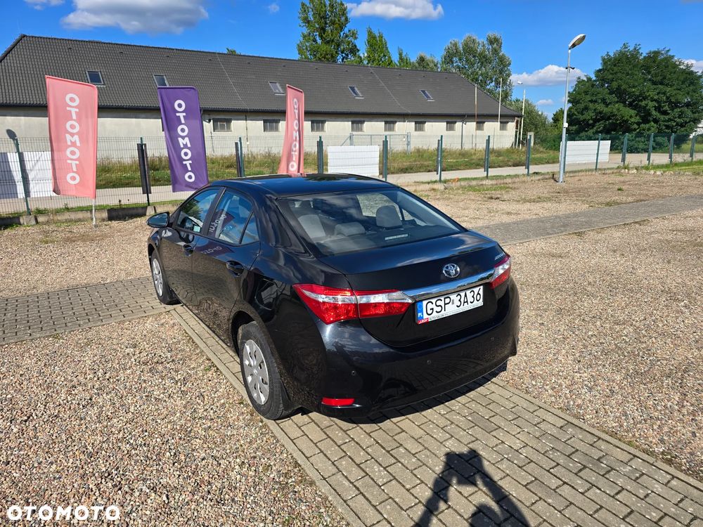 Toyota Corolla 1.6 Active - 9
