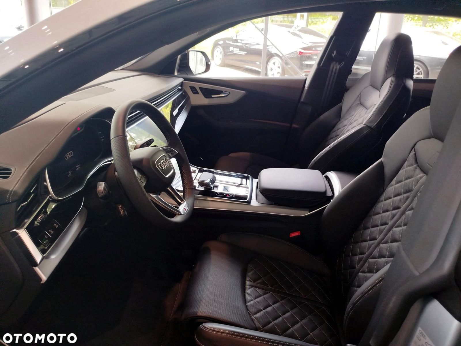 Audi Q8 - 6