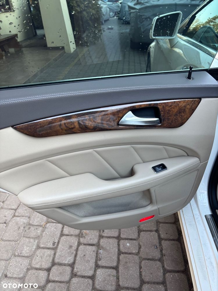 Mercedes-Benz CLS 500 7G-TRONIC - 5