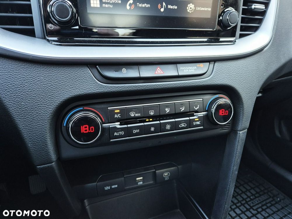 Kia Ceed 1.5 T-GDI M DCT - 31
