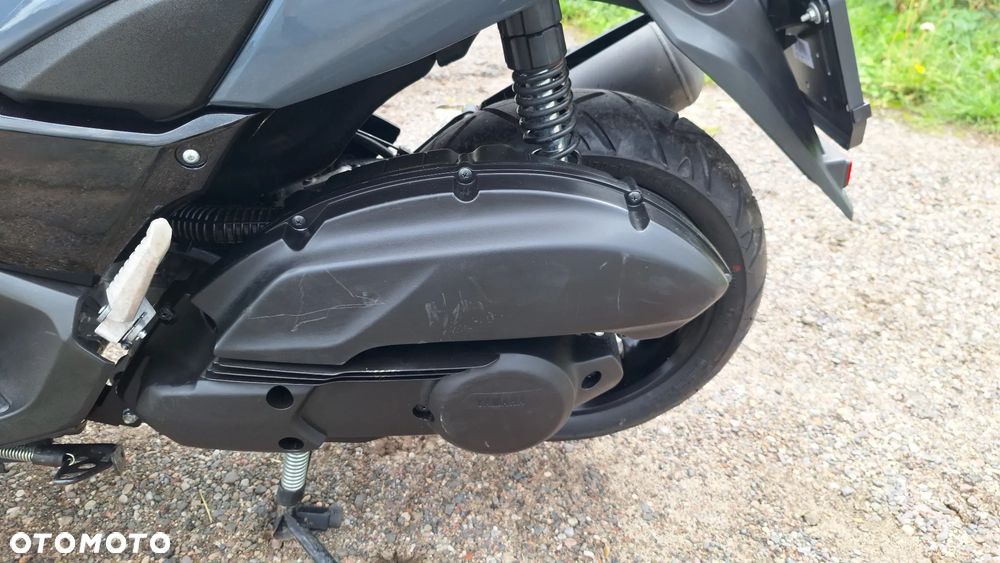 Yamaha NMAX - 38